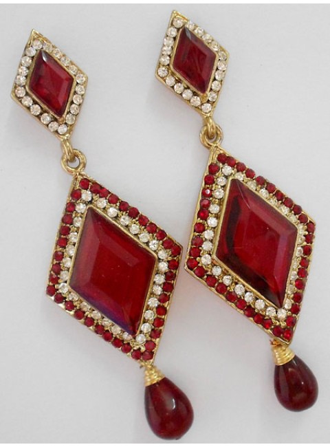 Stone Studded Earring